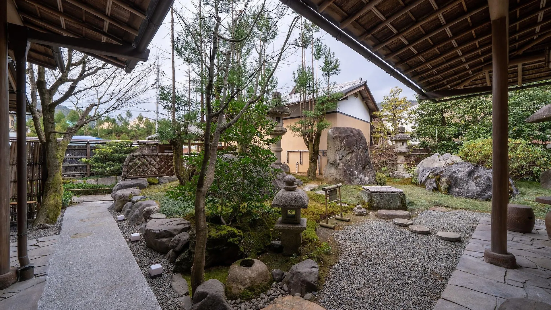 ***  קיוטו Ryokan Yamazaki יפן