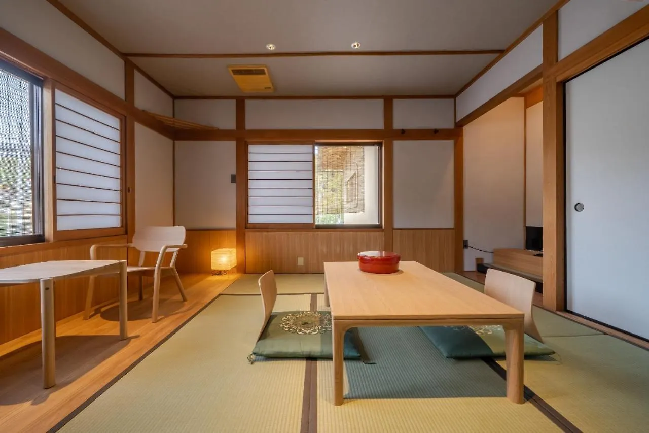 ***  קיוטו Ryokan Yamazaki יפן